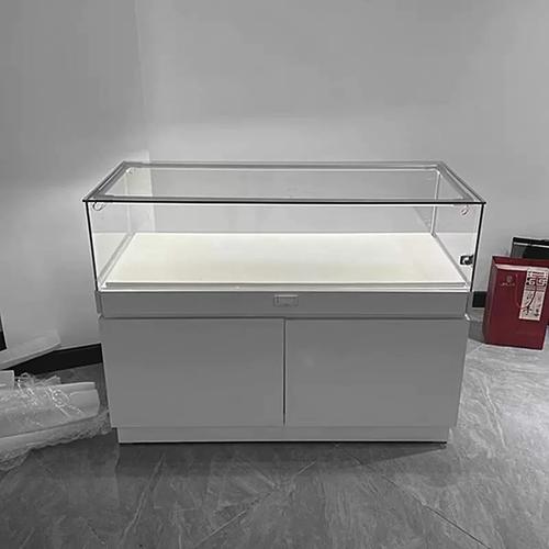 古董文物展示柜的艺术与工艺 定制化解决方案引领博物馆展览新纪元